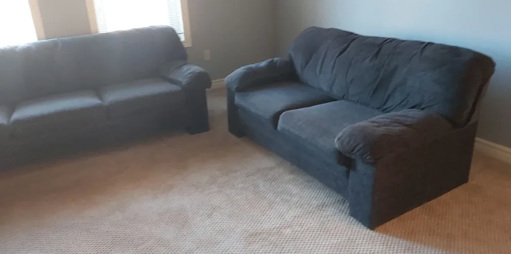 Couch loveseat chair tables image indicator(3)