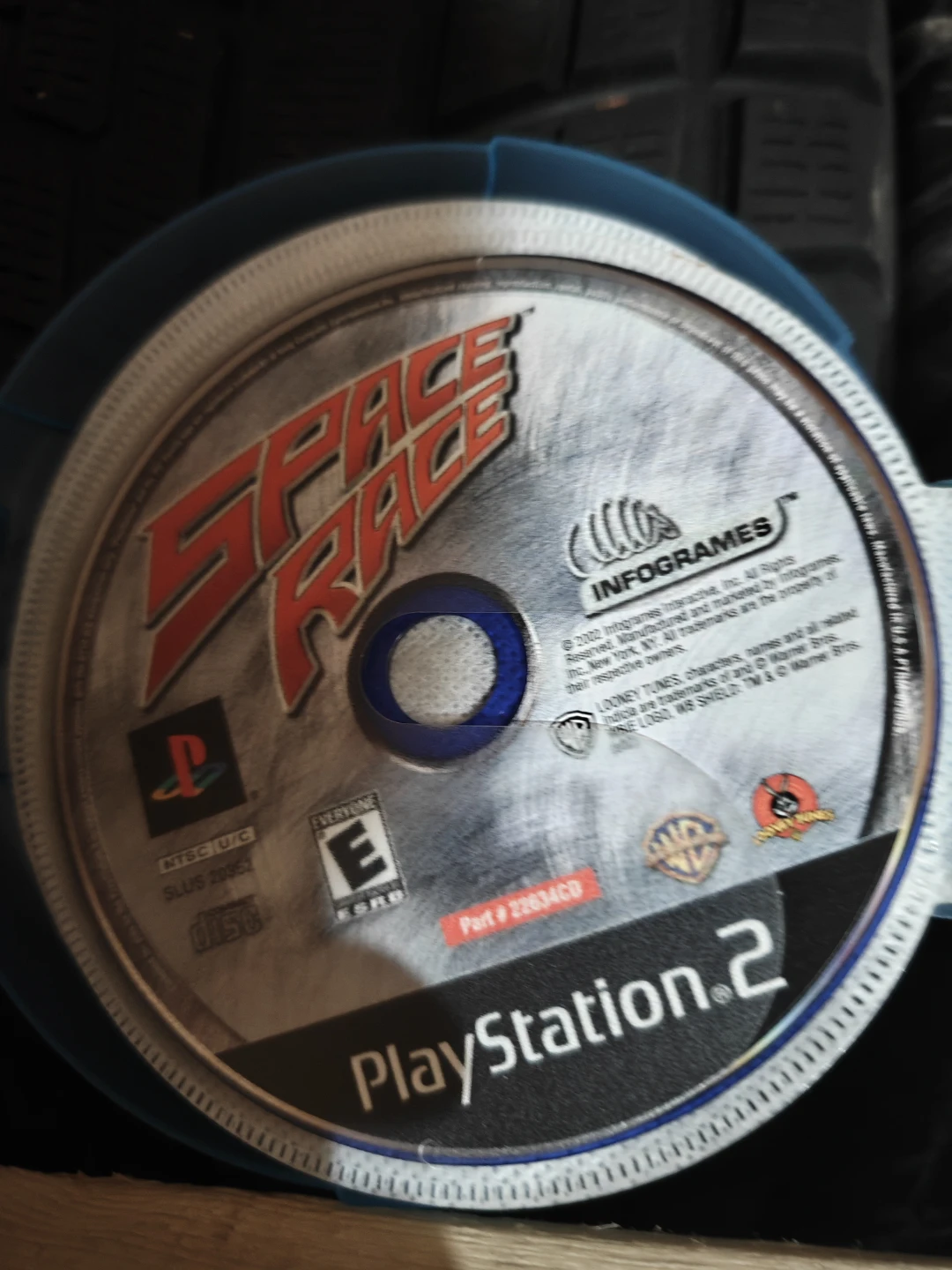 Tomb Raider, Gnomeo & Juliet, Space Race PS2 Games - photo 5