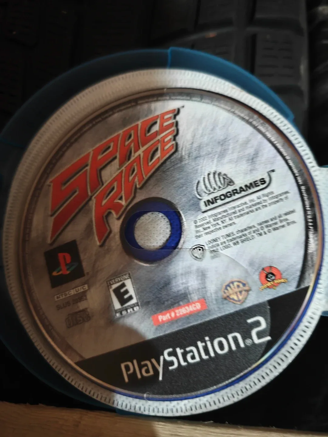 Tomb Raider, Gnomeo & Juliet, Space Race PS2 Games image indicator(5)