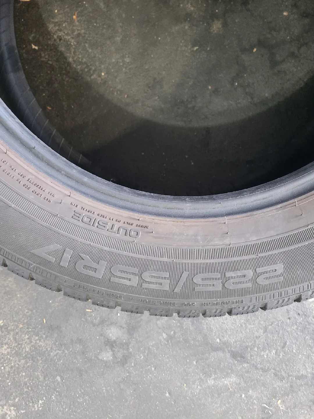 Nokian WR G4 Tire - 225/55R17 image indicator(7)