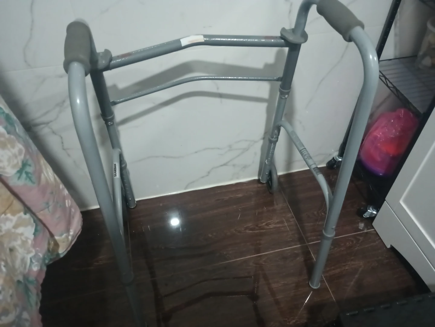 Guardian Walker with Wheels - photo 3