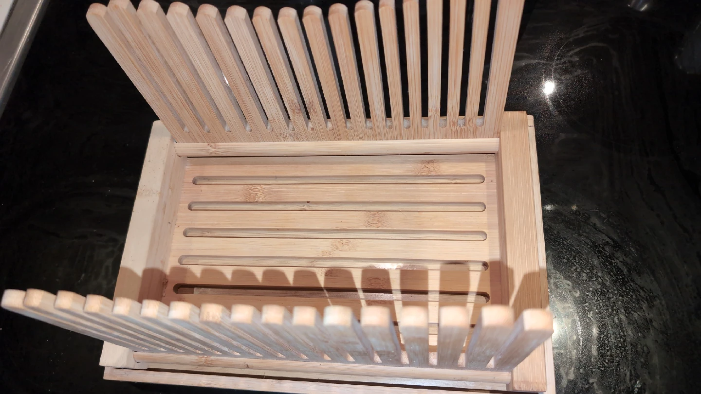 Boîte à pain en bois