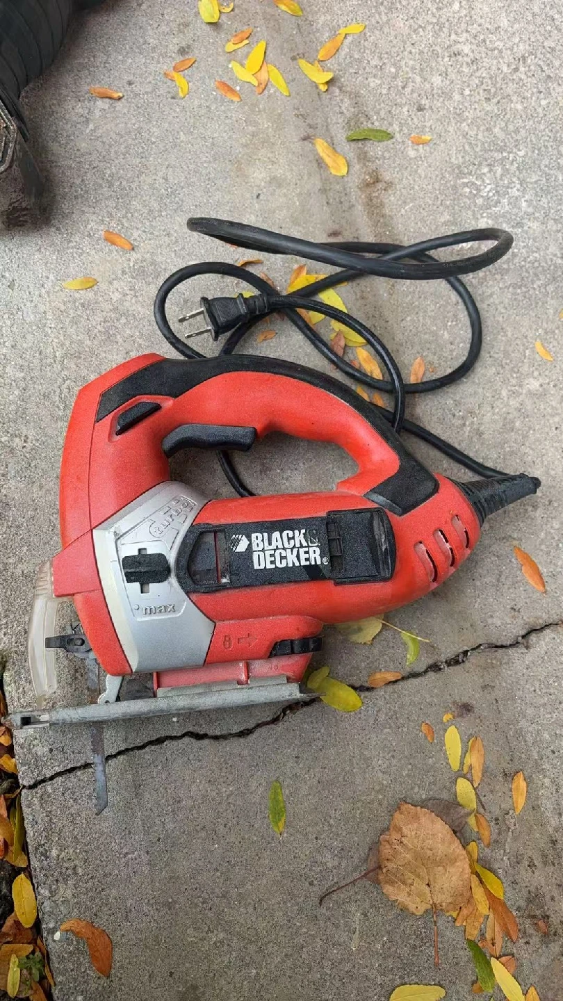 Black & Decker Jigsaw - photo 2