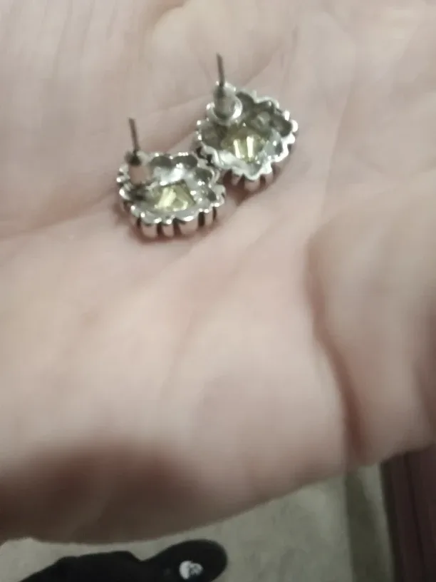 Square Stud Earrings with real peridot  Stone image indicator(2)