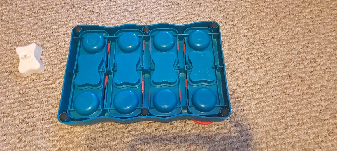 Interactive Dog Toy - Outward Hound by Nina Ottosson image indicator(6)