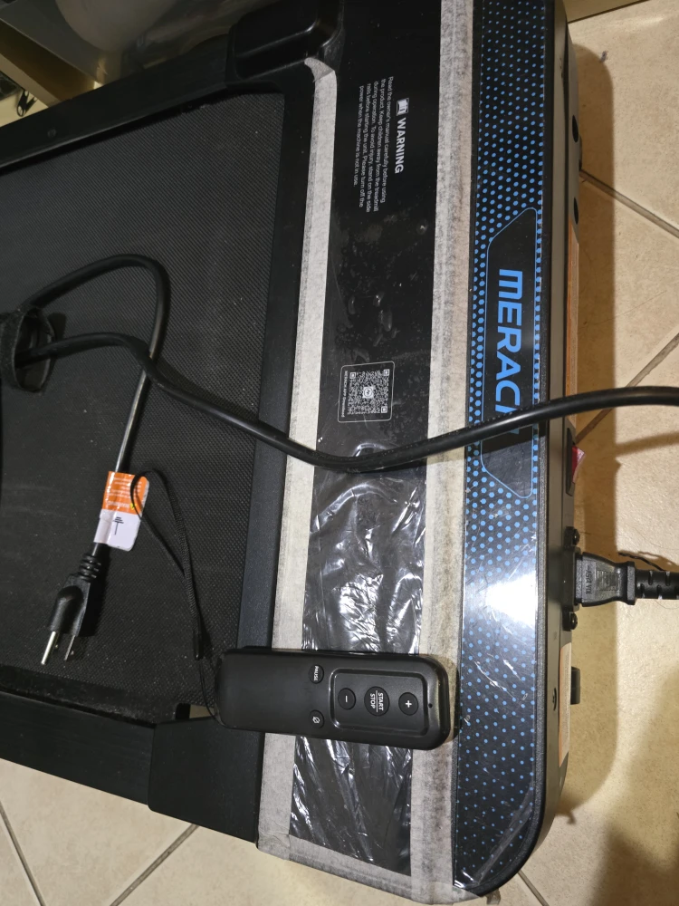 MERACH Walking Pad Treadmill - Like New!