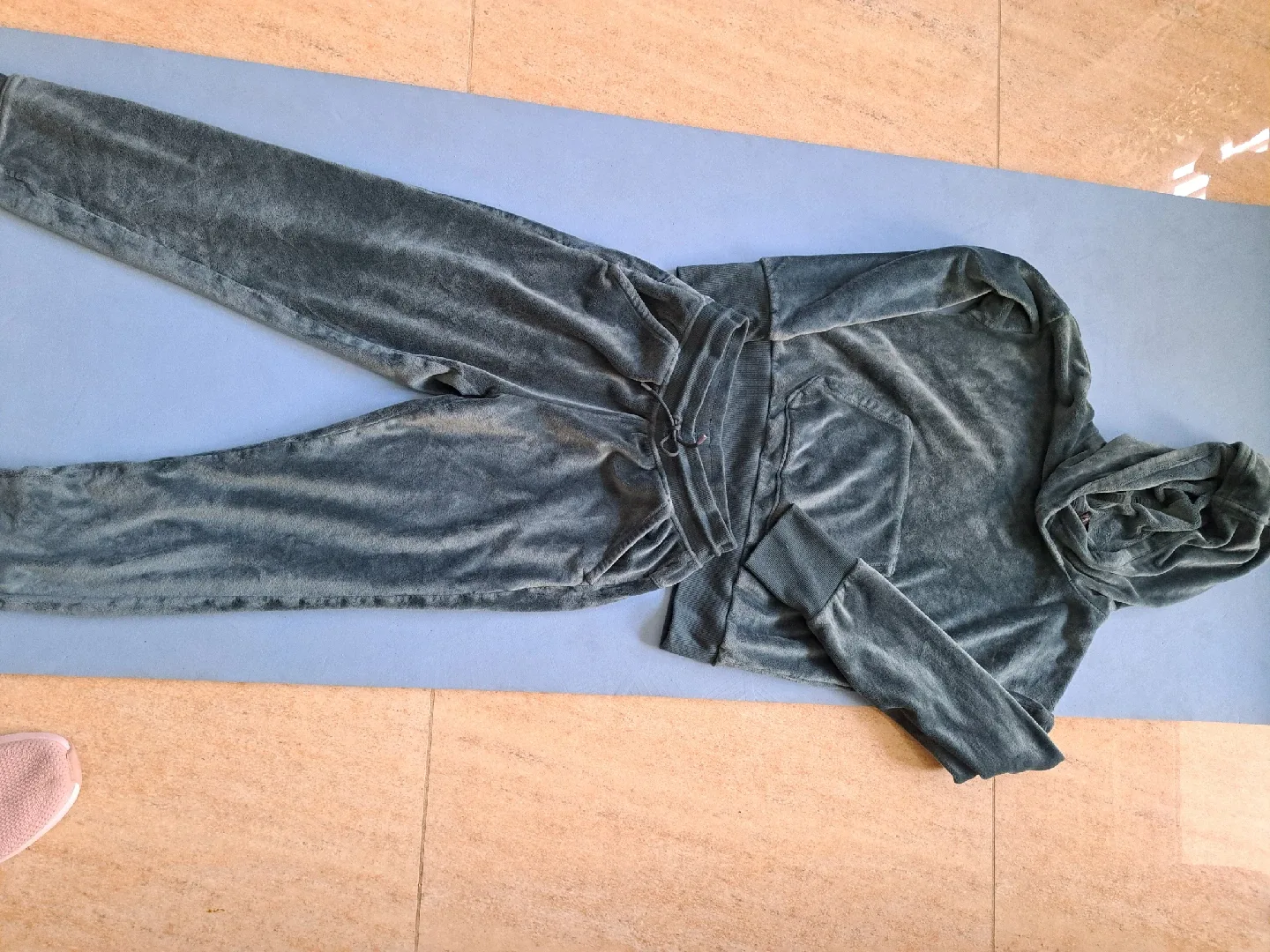 Girls' Pink Lounge Set with Pearl Details image indicator(4)