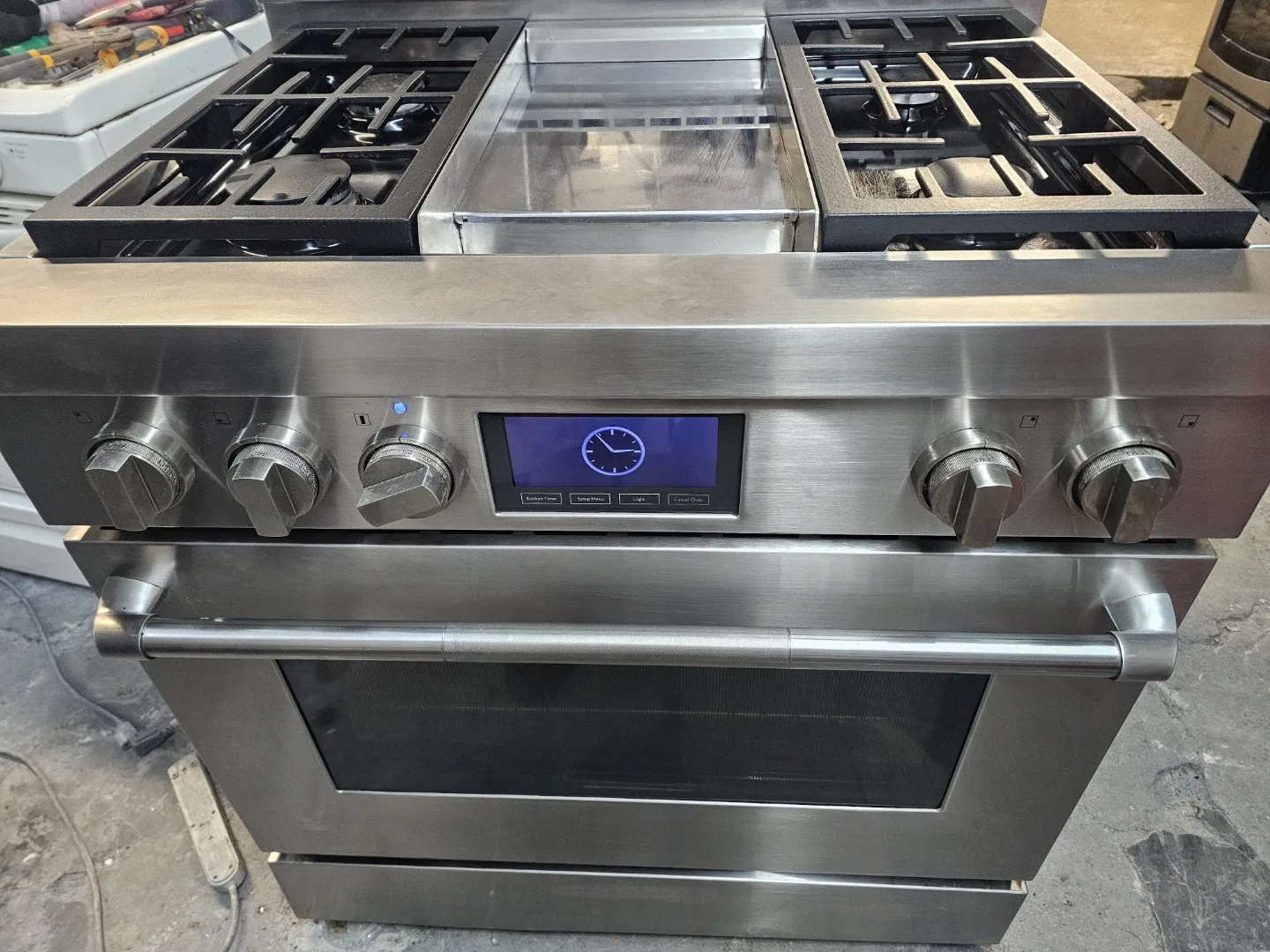 Jenn air 36in Stainless steel gas stove thumbnail