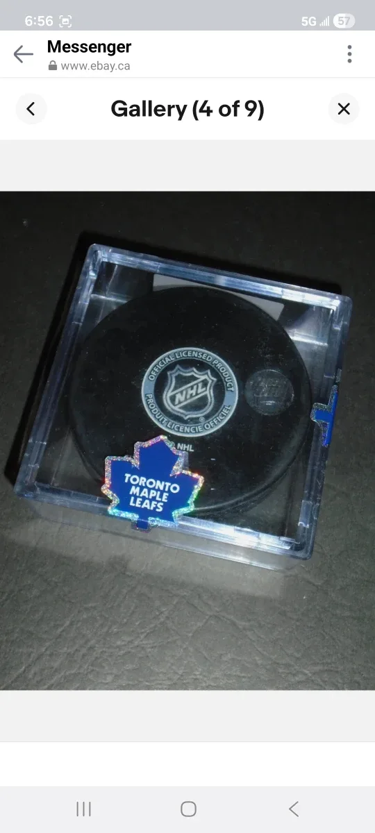 Signed Toronto Maple Leafs Hockey Puck, Felix Potvin image indicator(5)