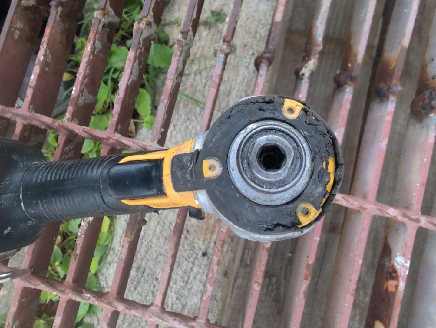 DeWalt DCF787 Impact Driver image indicator(4)