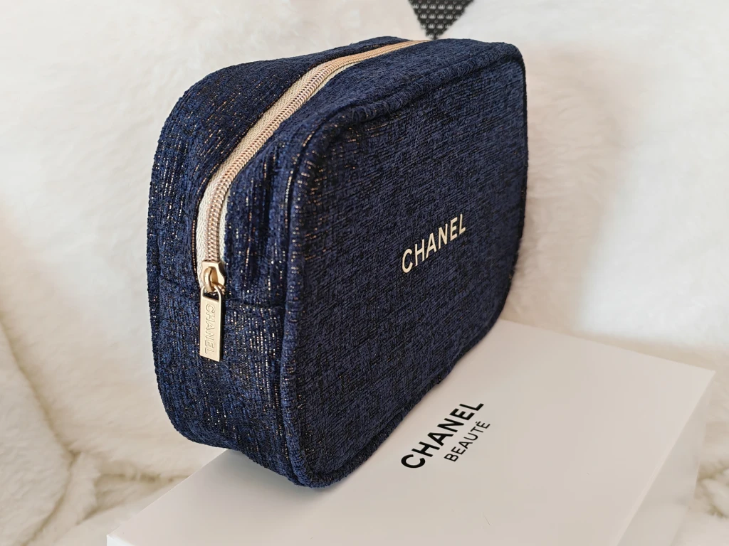 Chanel Beaute Midnight Blue and Gold Cosmetic Pouch - photo 2