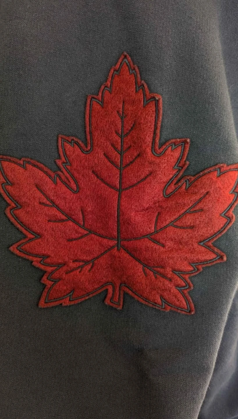 Wind River Heritage Maple Leaf Crewneck - Size S - New - photo 2