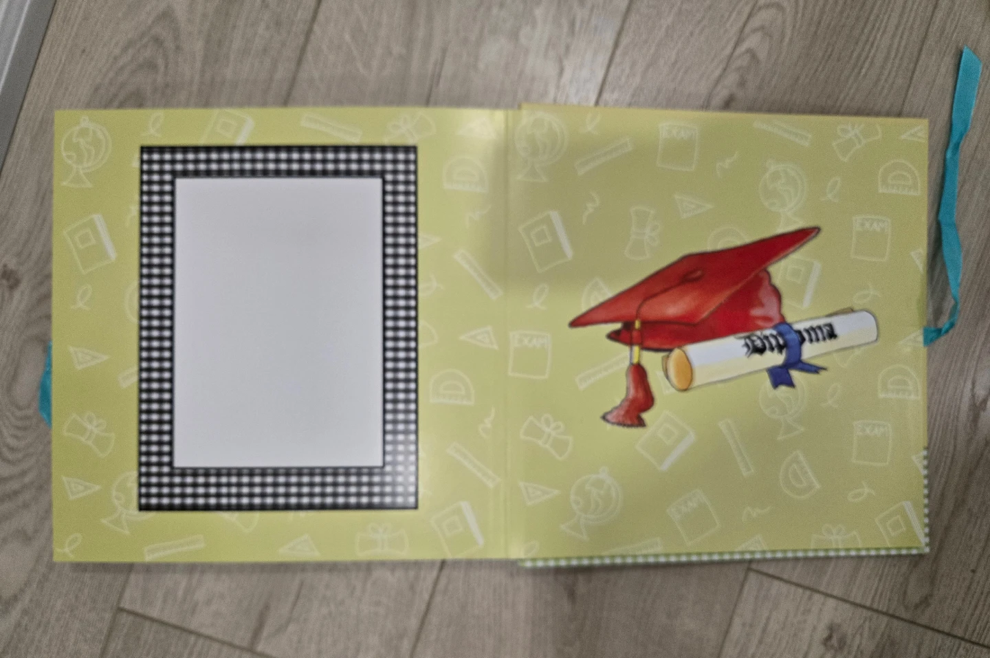 BNIB School Memories Photo Album Keepsake w Hanging Frame - photo 4