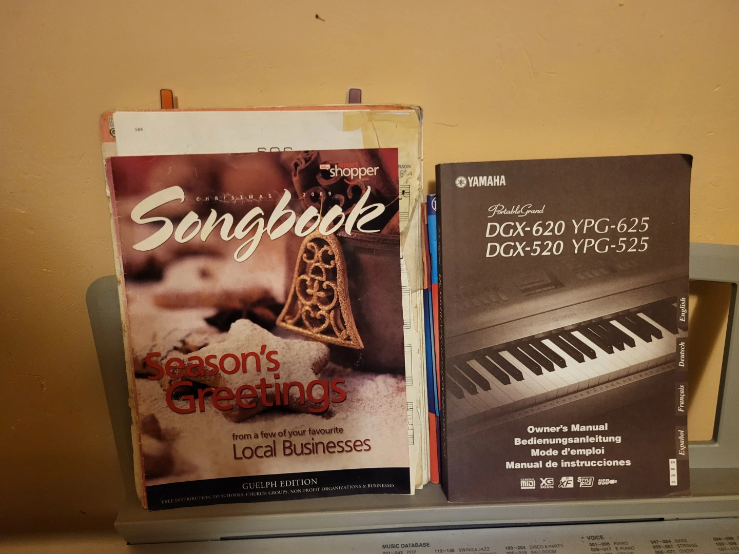 Yamaha Keyboard - photo 2