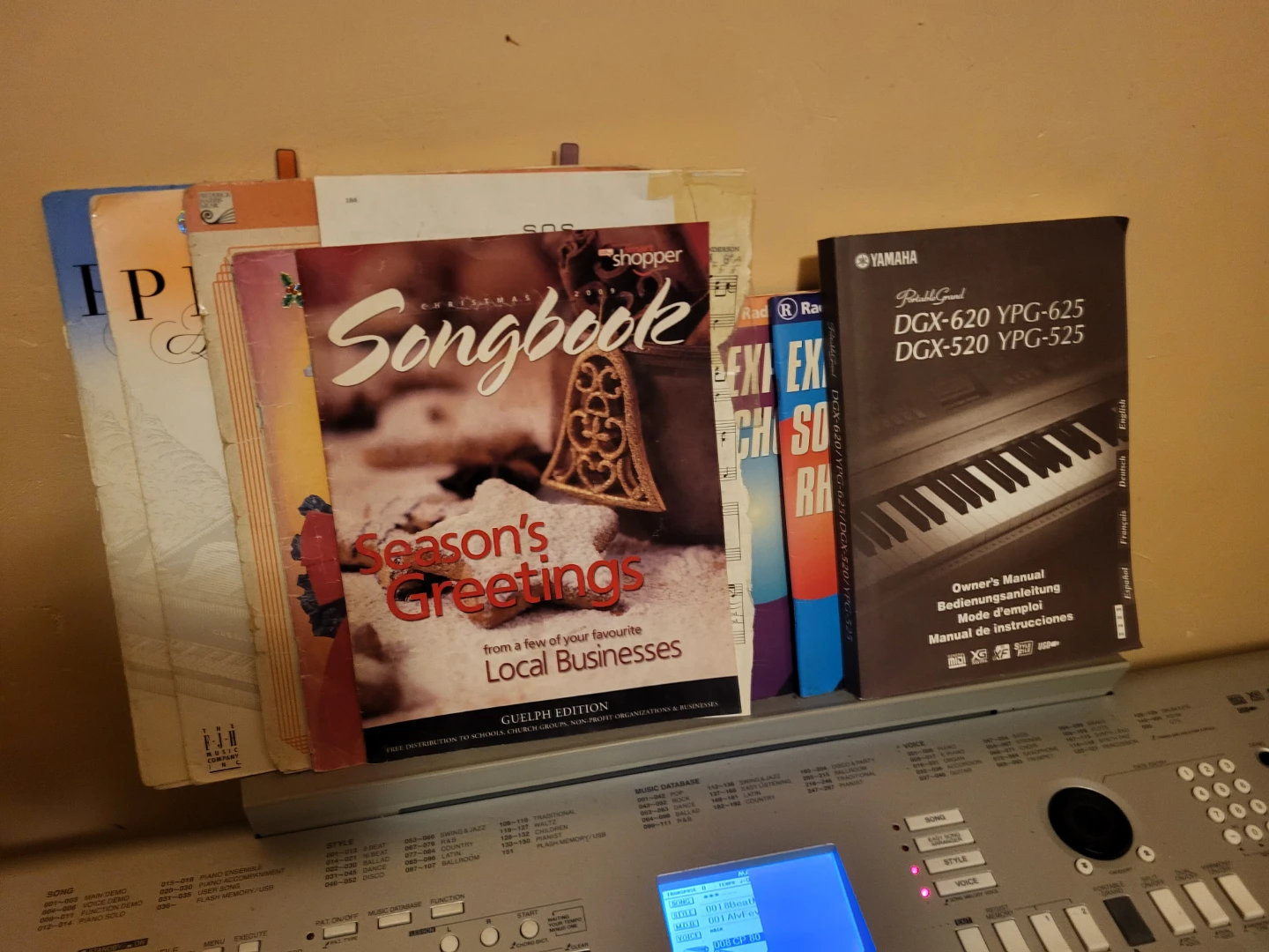 Yamaha Keyboard - photo 3