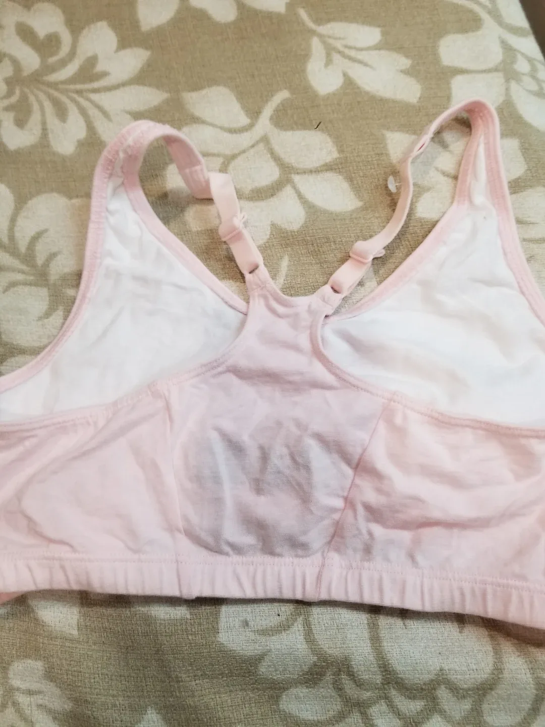New Fruit of the Loom Pink Sports Bra - Size 38 image indicator(2)