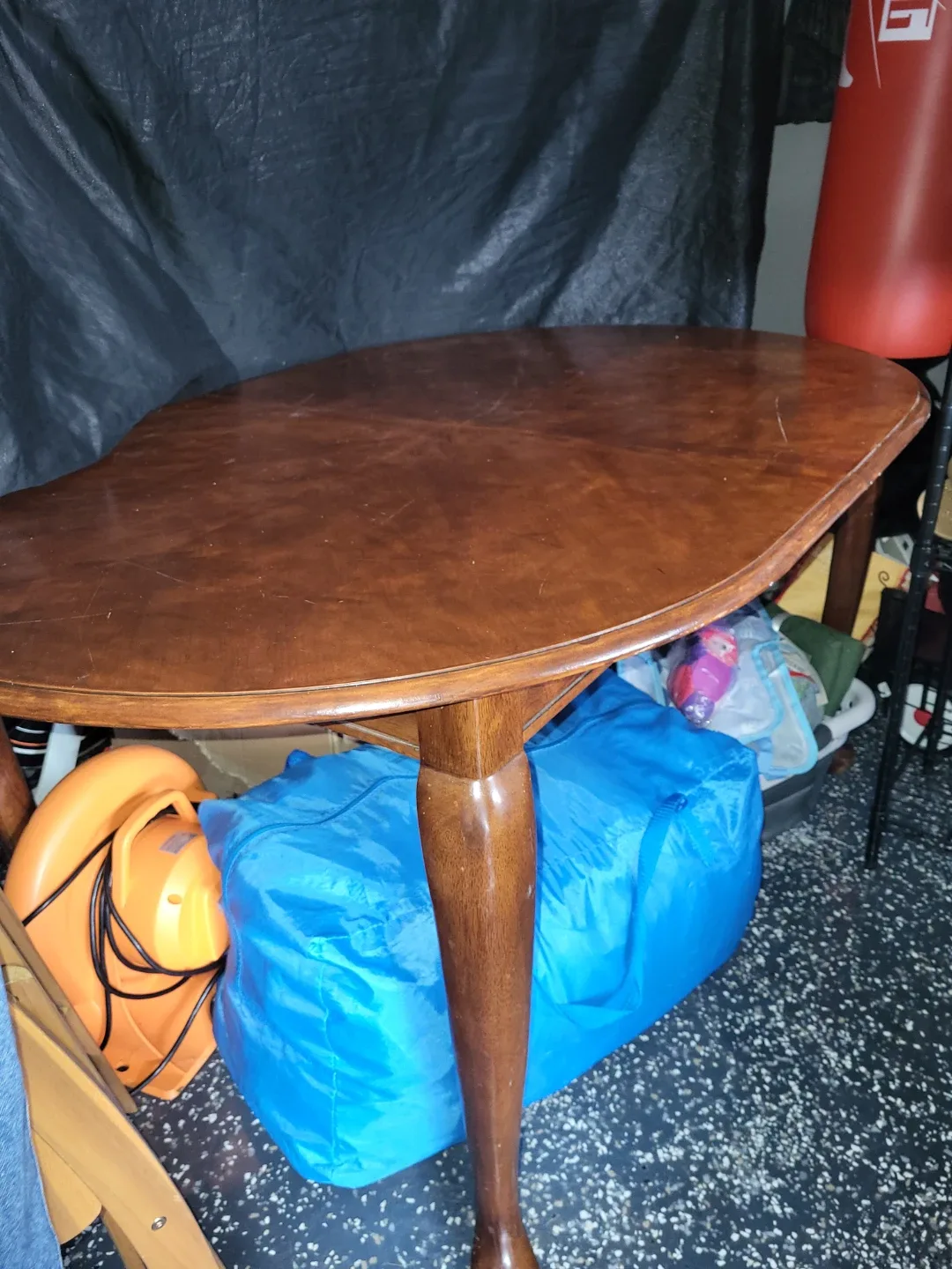 Vintage Wood Coffee Table image indicator(5)