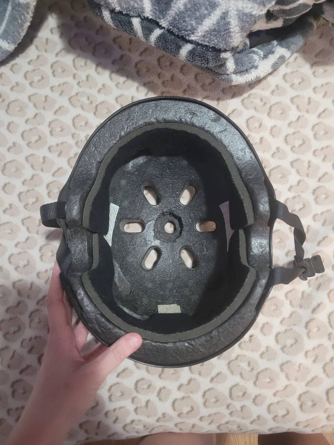 Black helmet image indicator(3)