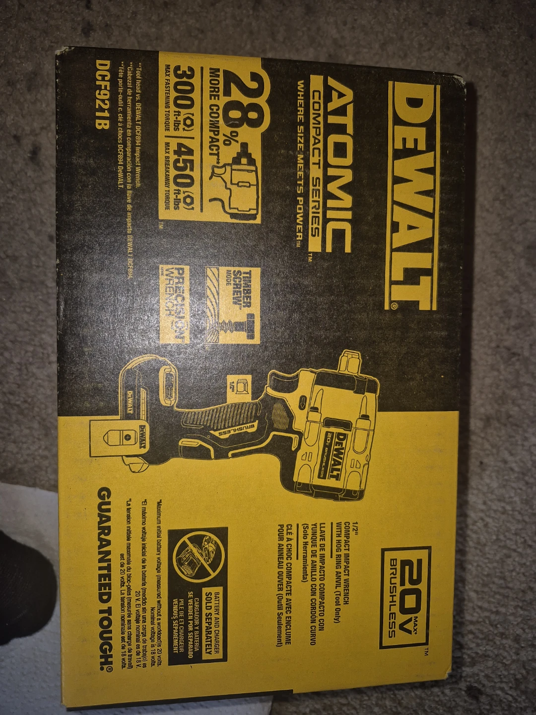 DeWalt Atomic 20V 1/2" Compact Impact Wrench Kit