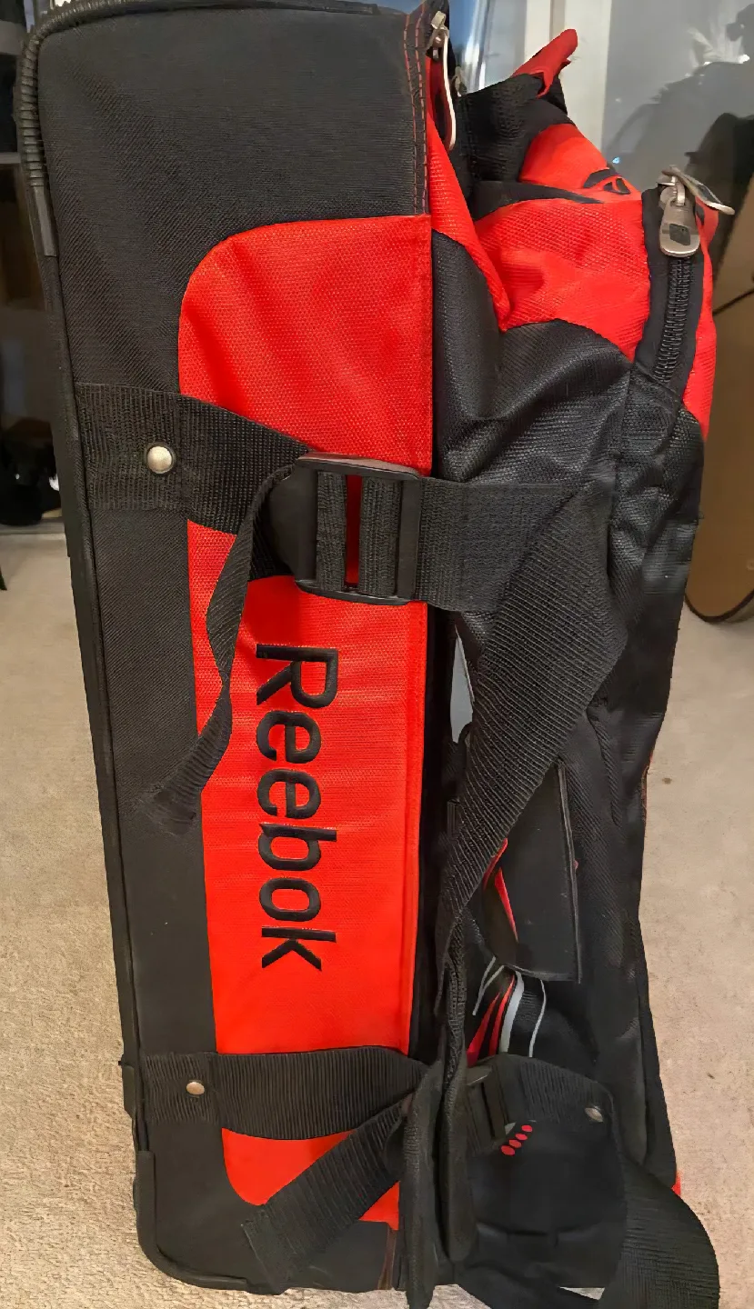 Reebok Rolling Backpack - Red & Black image indicator(4)