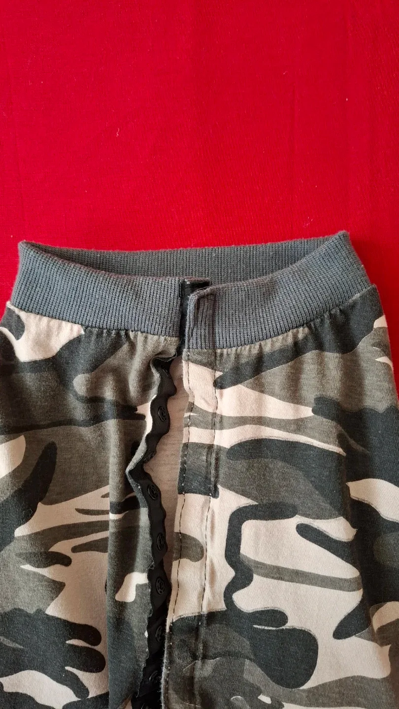 Camouflage Dog Onesie/Post-Surgery Recovery image indicator(7)