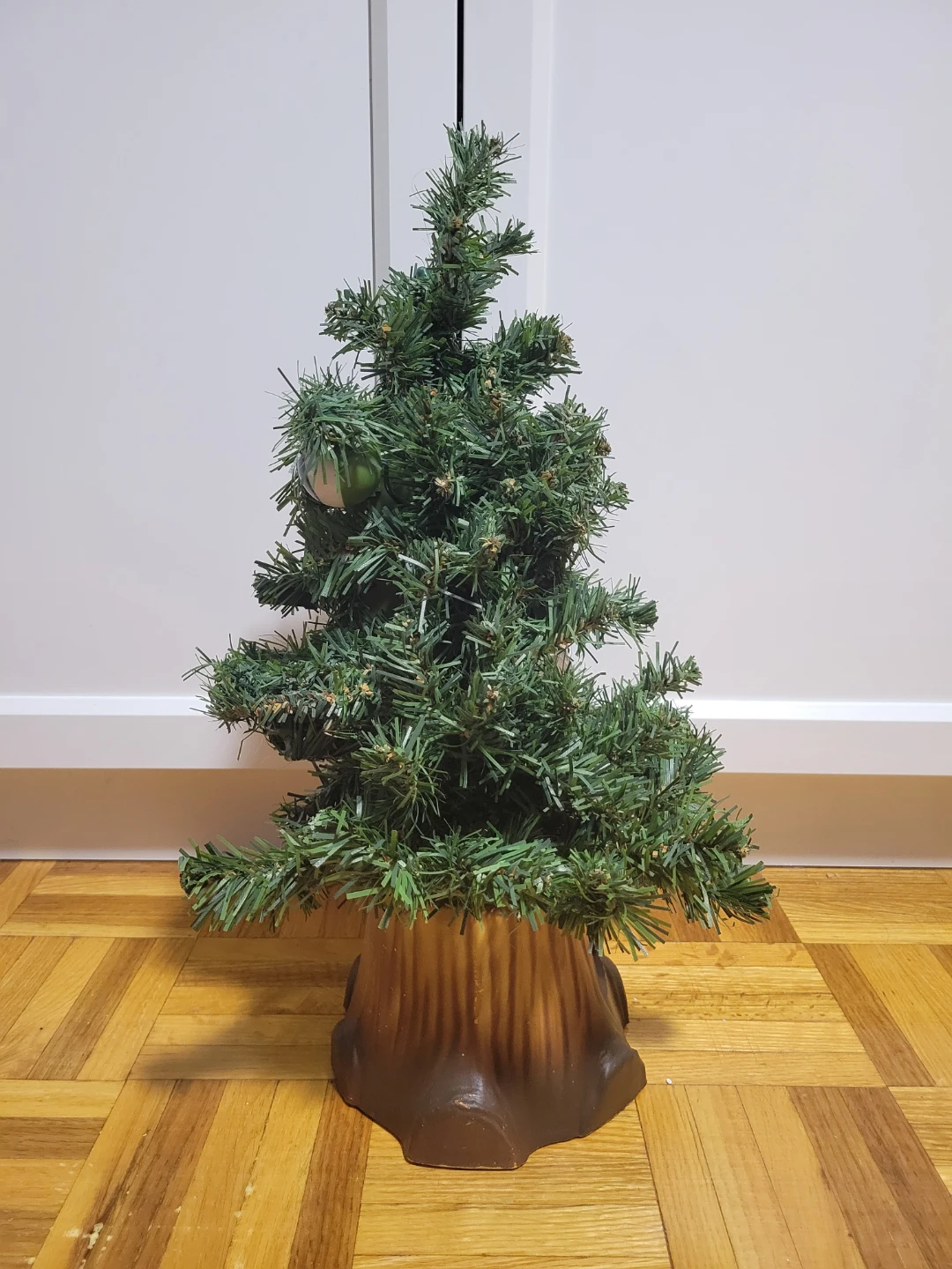 Rare Gemmy Animated Douglas Fir Christmas Tree - photo 2
