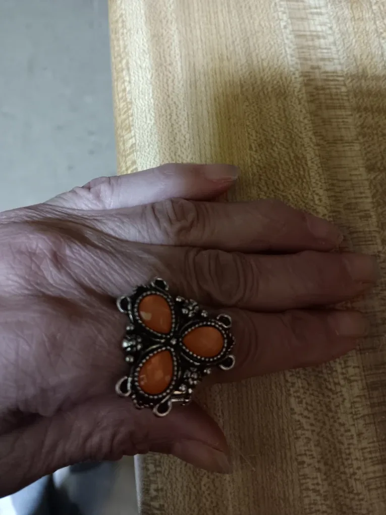 Orange Stone Flower Ring