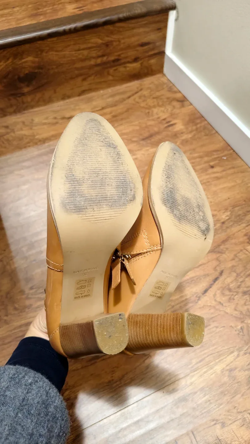 Reiss Tan Leather Ankle Boots, Size 37 image indicator(3)