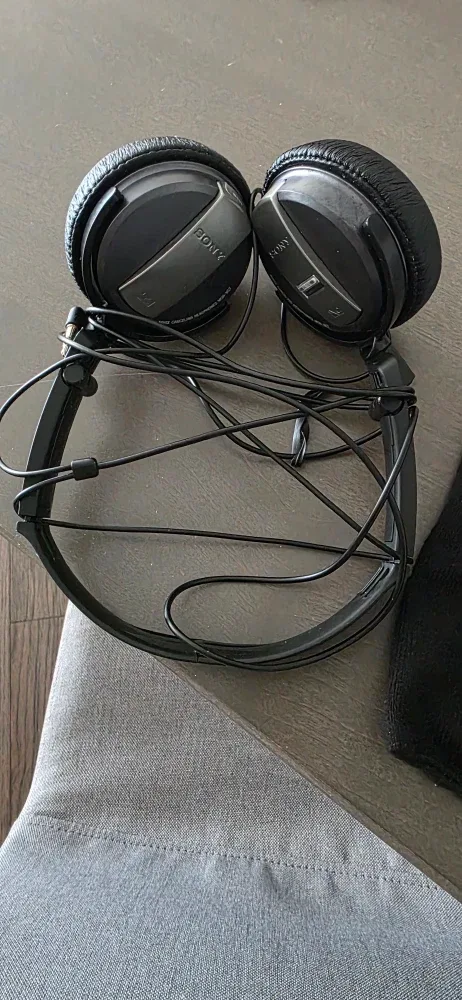 Sony MDR-NC7 Noise Cancelling Headphones