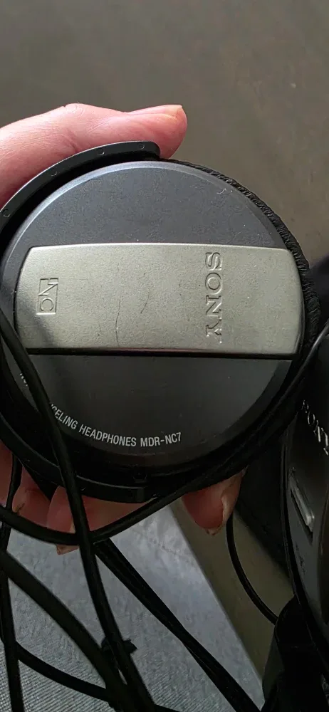 Sony MDR-NC7 Noise Cancelling Headphones image indicator(3)