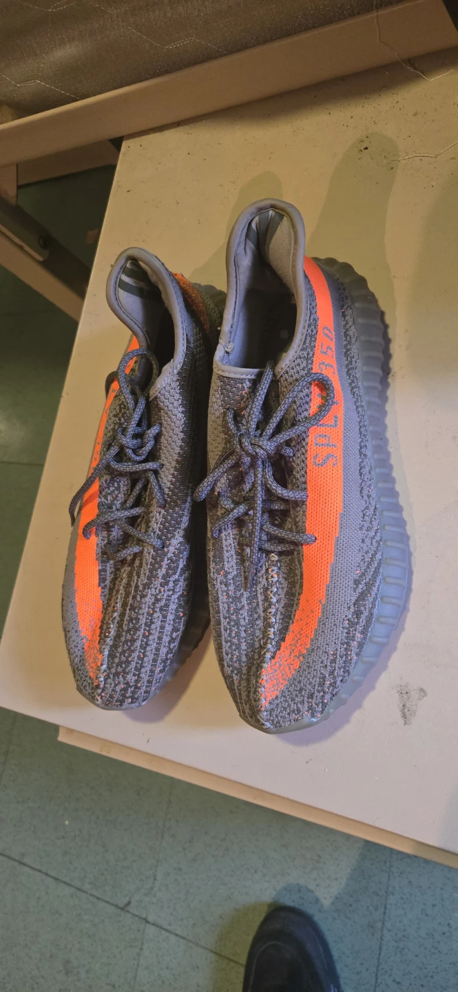 Adidas Yeezy Boost 350 V2 Beluga 2.0 authentic