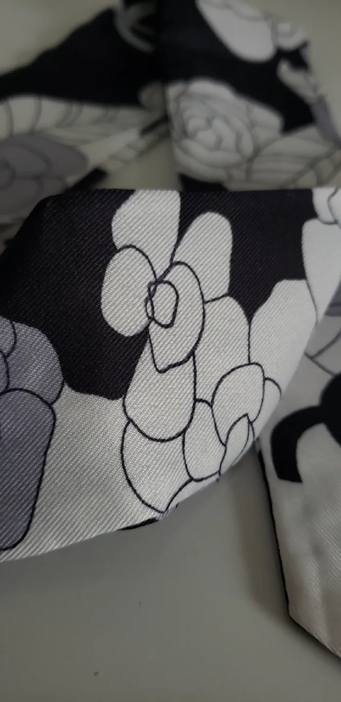 Chanel Twilly Scarf - Damaged image indicator(2)