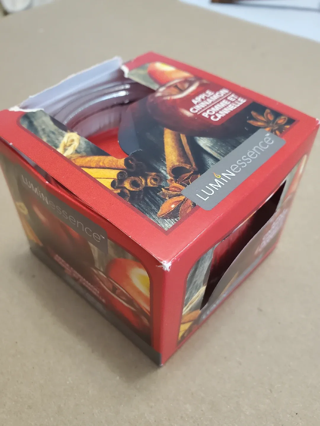 Apple Cinnamon Scented Candle image indicator(2)