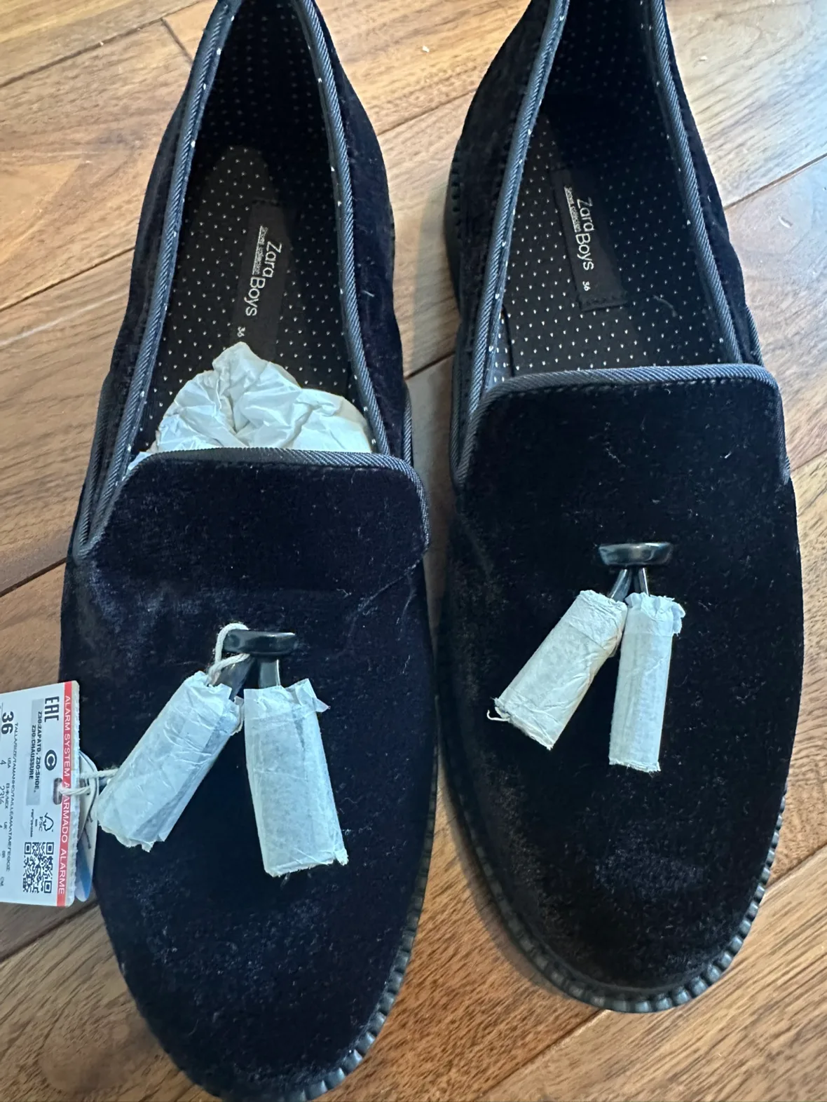 Zara Boys Black Velvet Loafers - Size 36 (Youth) image indicator(2)