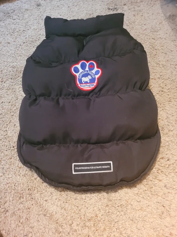 Canada Pooch Polar Program Dog Coat - Size 18
