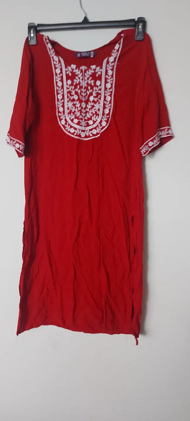 Assorted Women's Sweaters & Jackets image indicator(5)