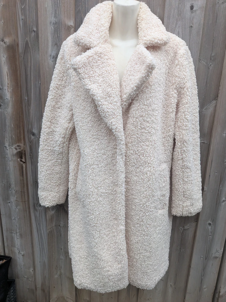 Cream Boucle Coat Size MEDIUM - photo 2