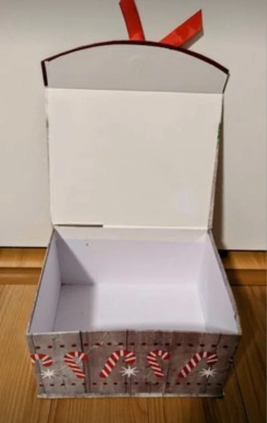 Christmas Decorative Gift Box image indicator(2)