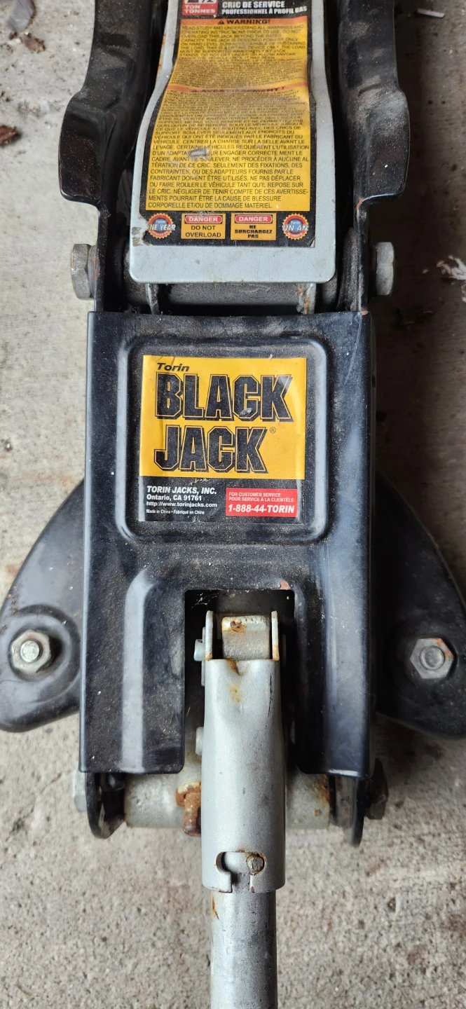 Torin Black Jack 2.5 Ton Floor Jack - photo 2