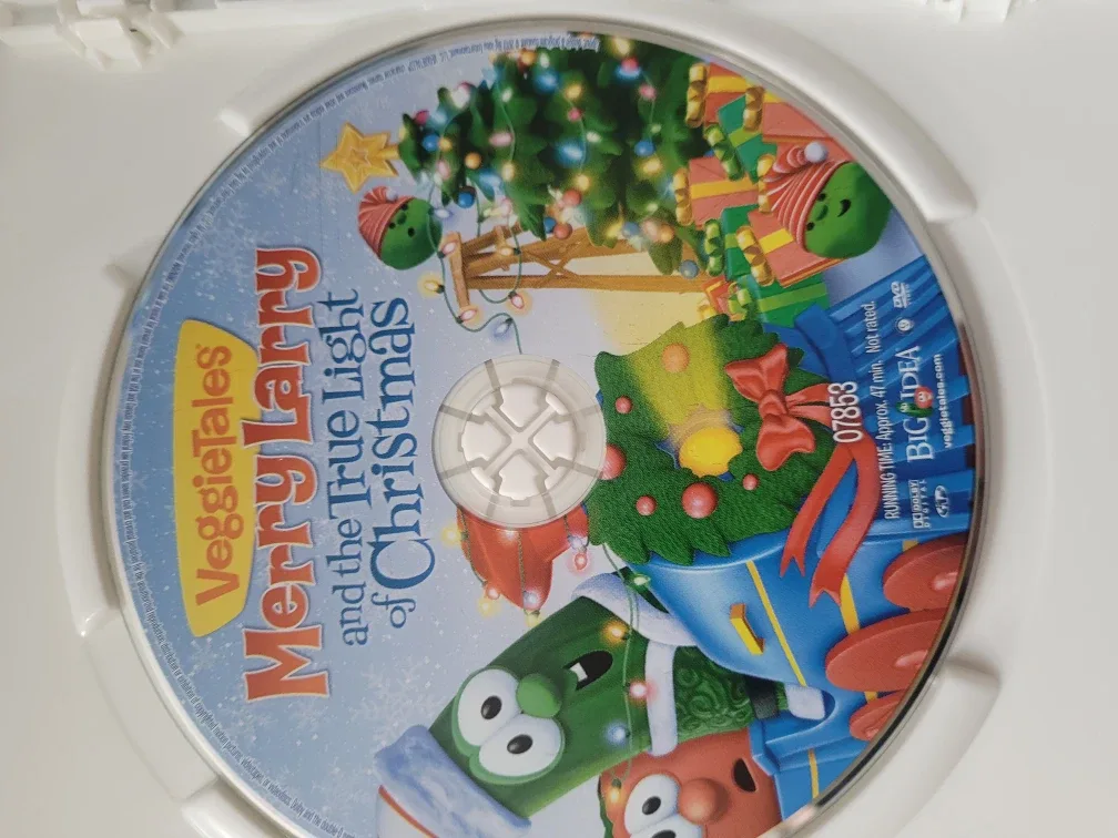 VeggieTales Christmas Classics DVD Set image indicator(5)