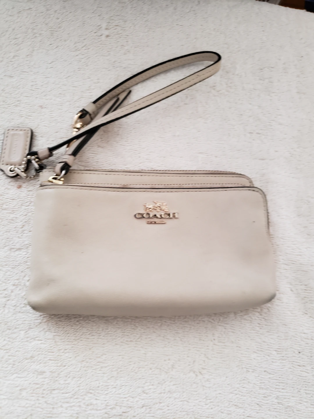 Coach Wristlet and Silver Wallet - photo 2