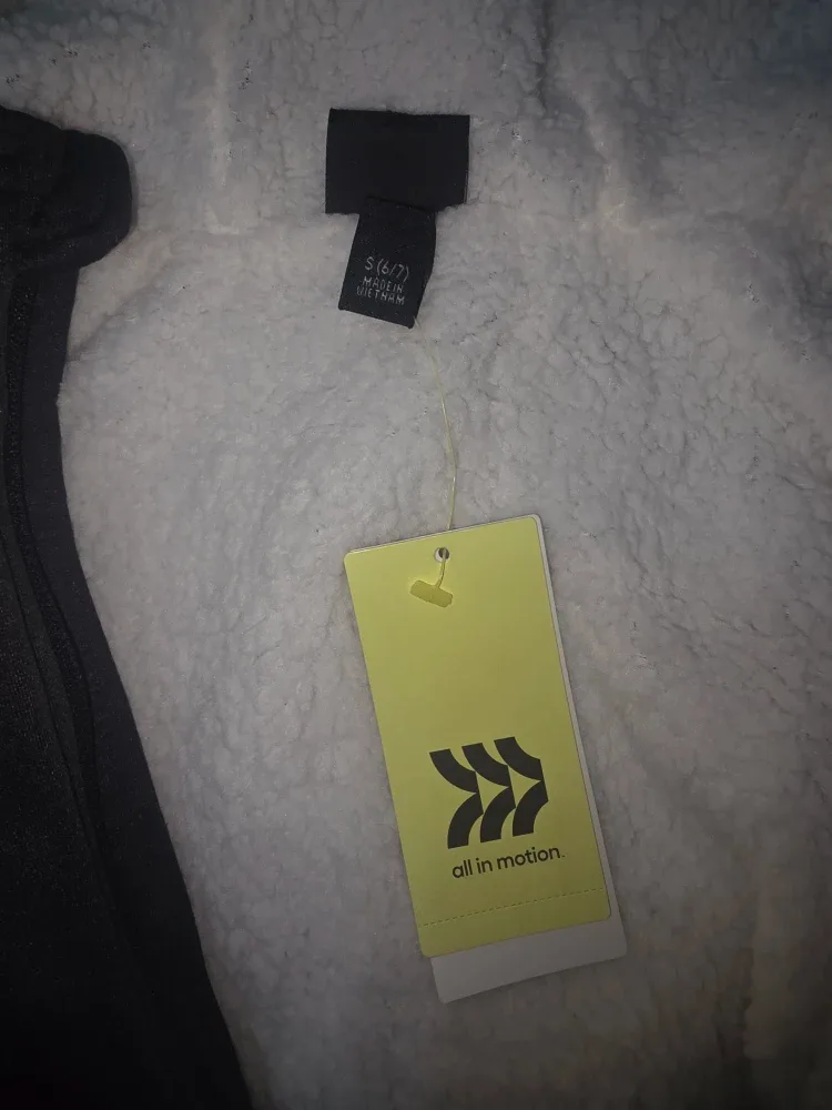 All in Motion Black Sherpa Lined Hoodie Size S (6/7) image indicator(2)