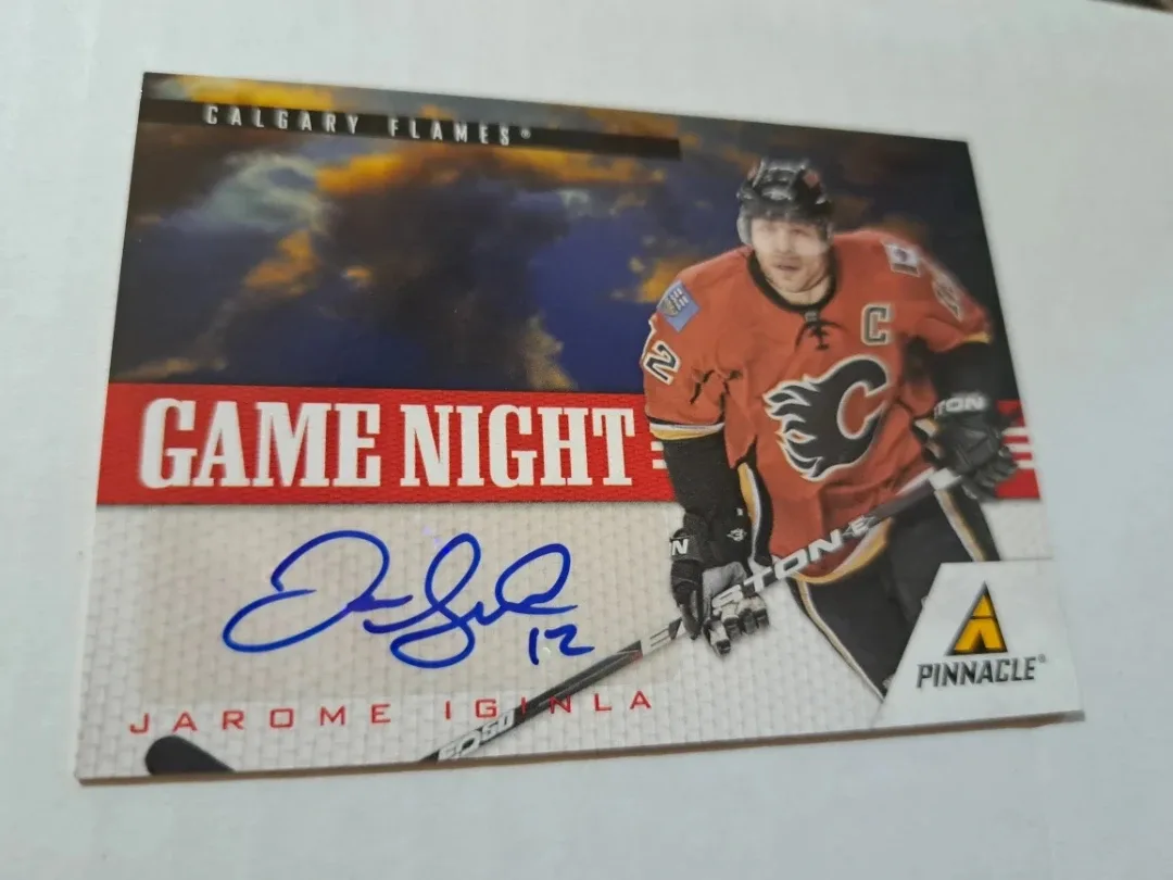 2011 Panini, game night Jarome Iginla, autograph image indicator(2)