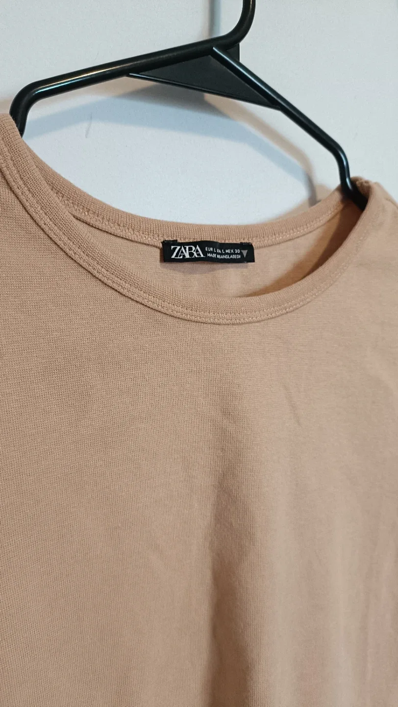Zara Basic Crop Top - Size L - Beige image indicator(3)