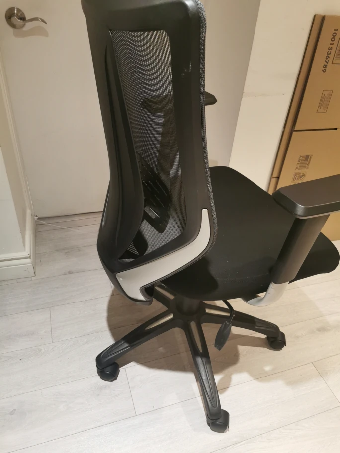 Black Mesh Office Chair - photo 2