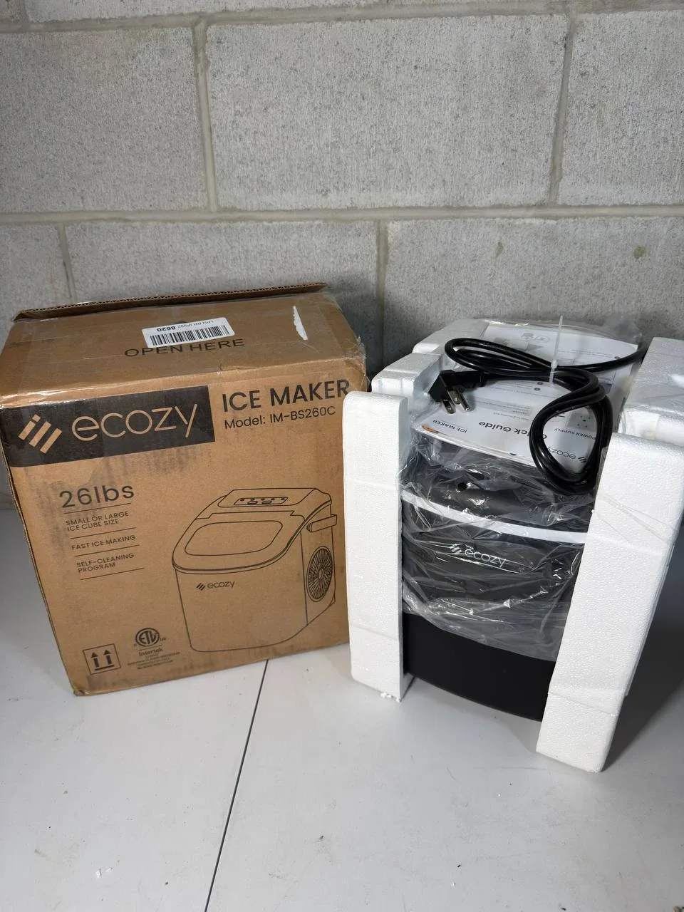 ecozy Portable Ice Maker Countertop, Black