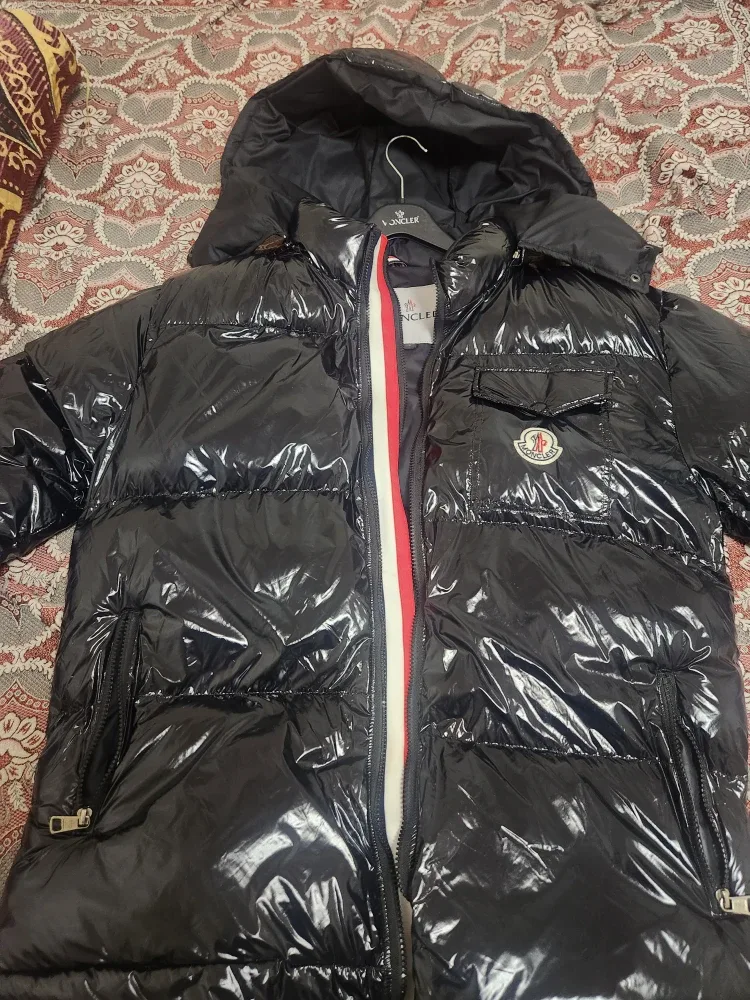 Moncler Black Puffer Jacket - Size L