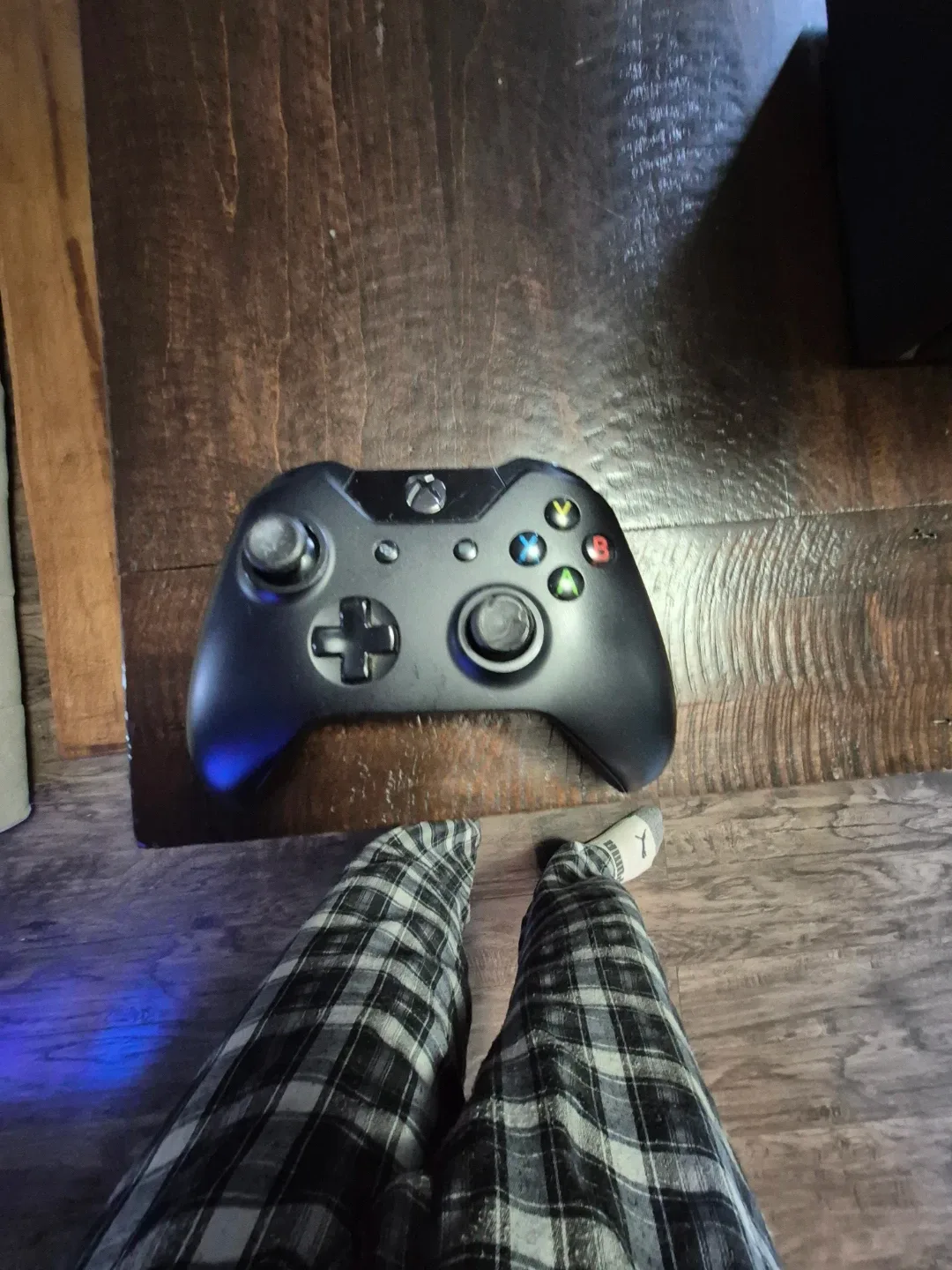 Xbox Elite Wireless Controller Series 2 & Turtle Beach Headset image indicator(7)