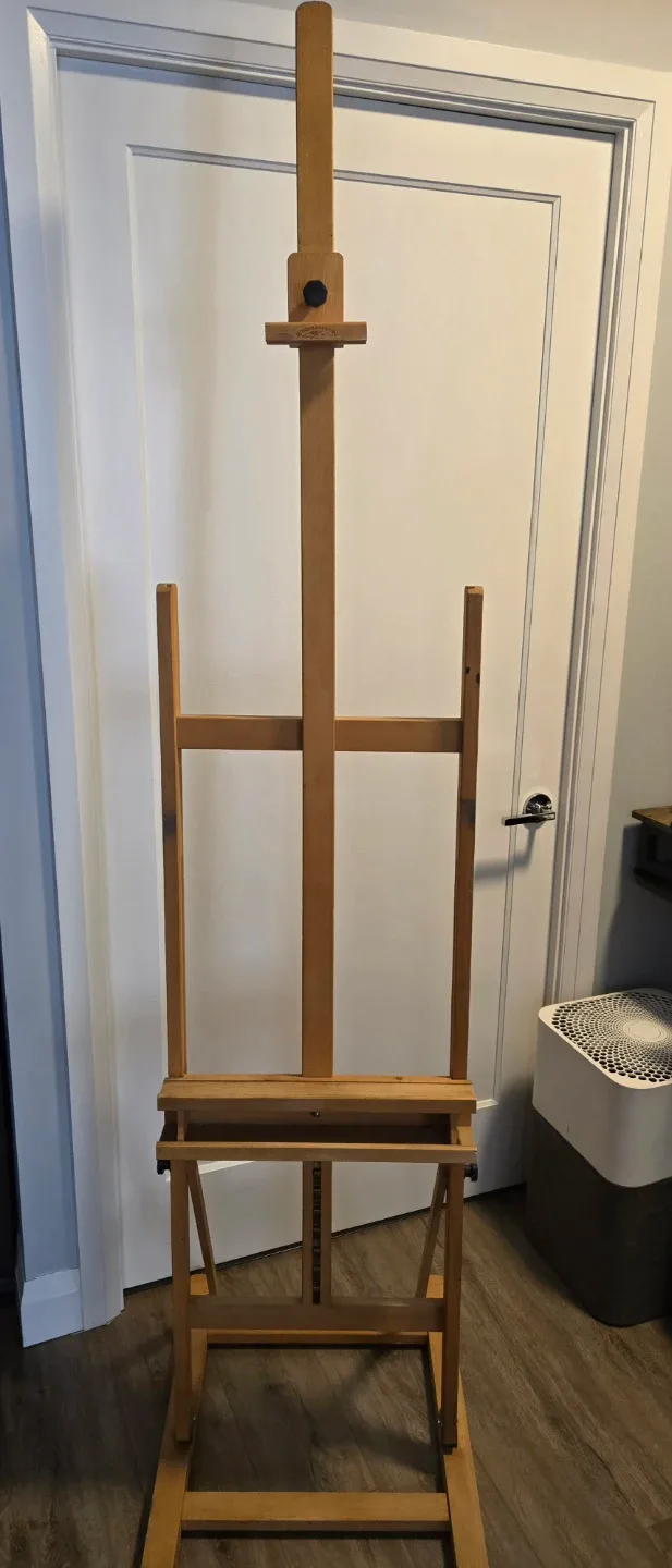 Winsor & Newton Easel thumbnail