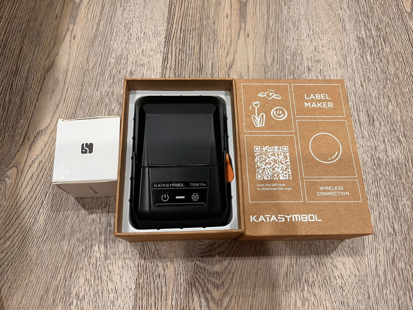 KATASYMBOL T50M Pro Label Maker - Like New! - photo 3